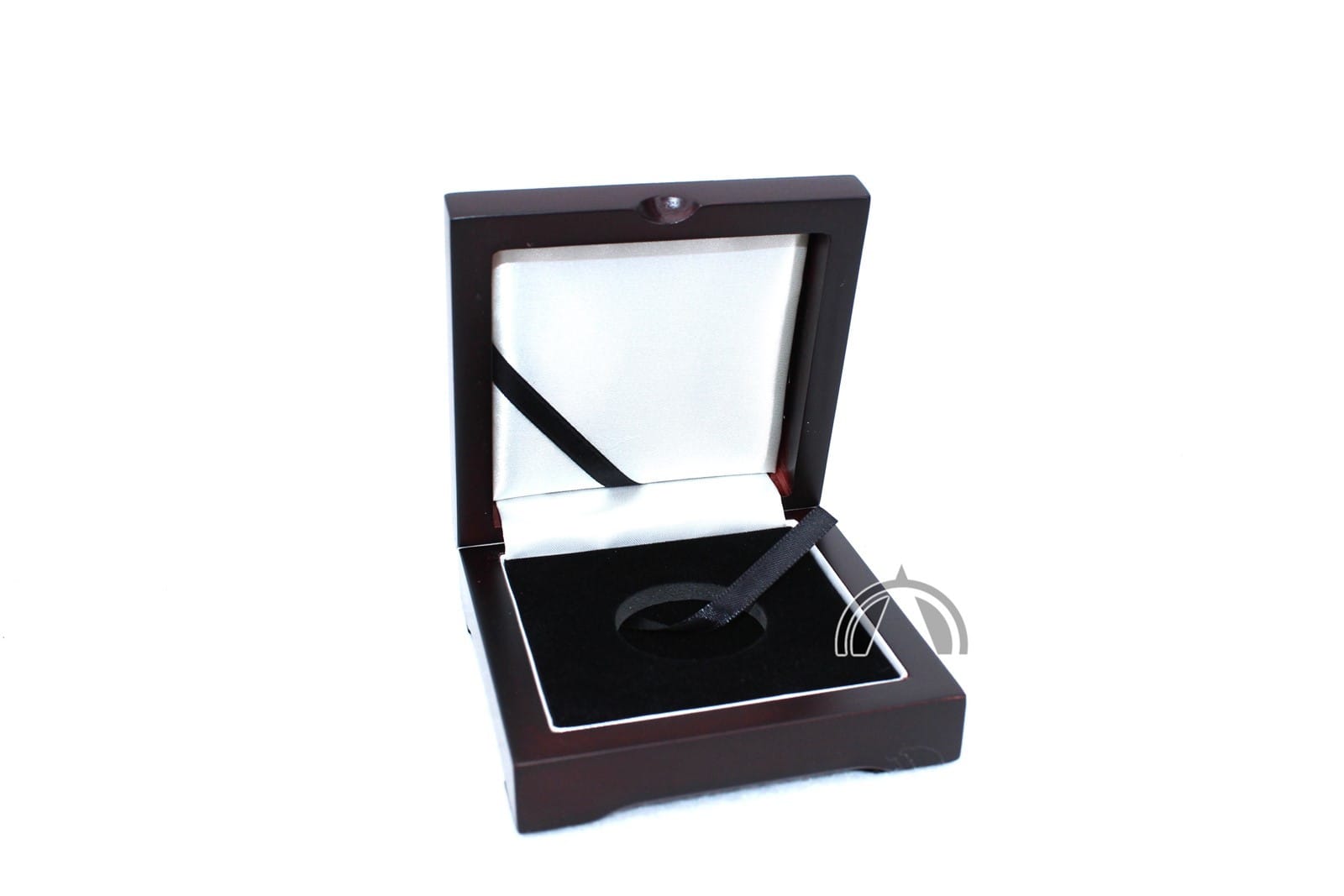 Solid Wood Box For Coin In Model T / Medium Coin Capsule / Us Half Dollars 1 Solid Wood Box for Coin in Model T / Medium Coin Capsule / US Half Dollars