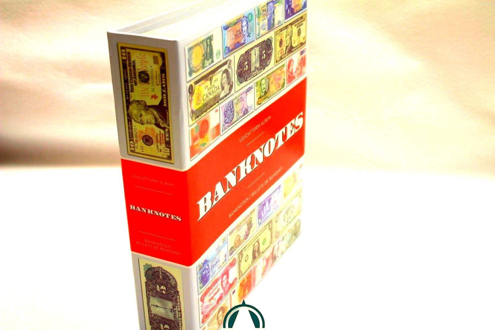 Hardcover Currency Album Holds For 300 Currencies And Banknotes Of The World 2 Hardcover Currency Album Holds for 300 Currencies and Banknotes of the World - Image 2