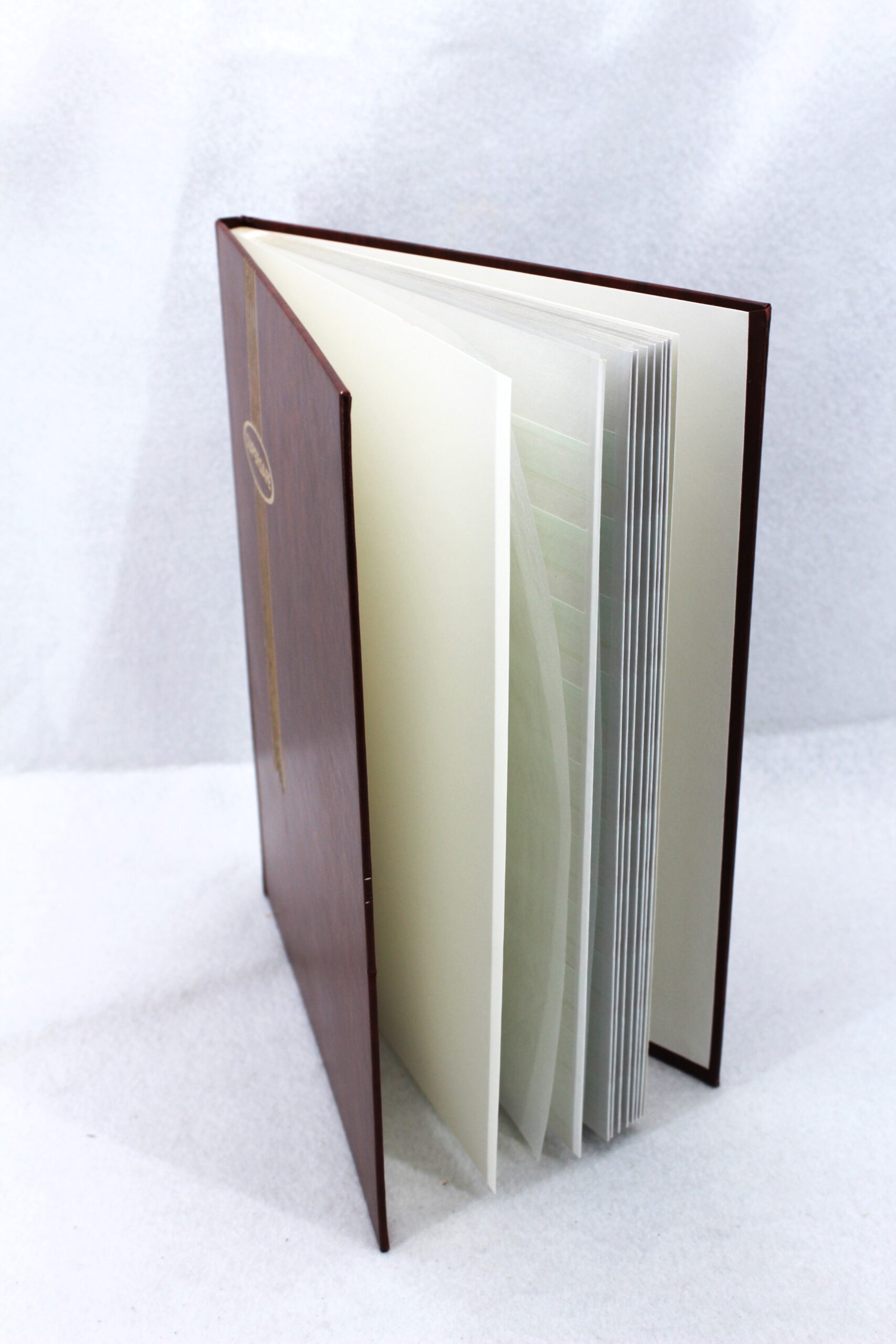 16 Page Brown Hardcover Supersafe Stockbook W White Pages &Amp; Glassine Interleaves 2 16 Page Brown Hardcover Supersafe Stockbook w White Pages & Glassine Interleaves - Image 2